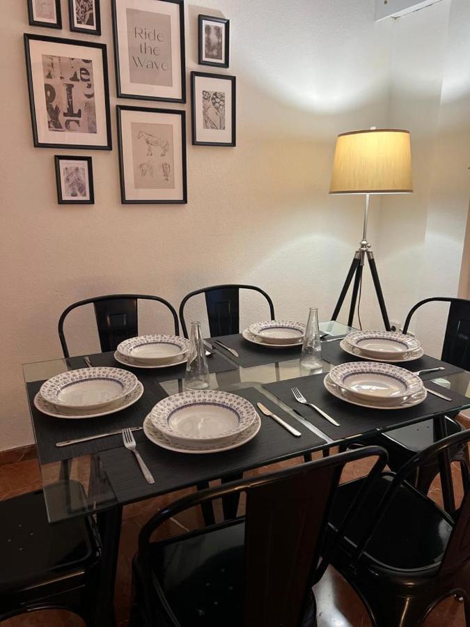 Apartamento Turistico R. Gonzalez Abreu Sevilla Buitenkant foto