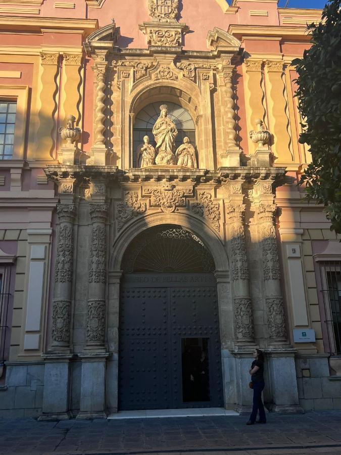 Apartamento Turistico R. Gonzalez Abreu Sevilla Buitenkant foto